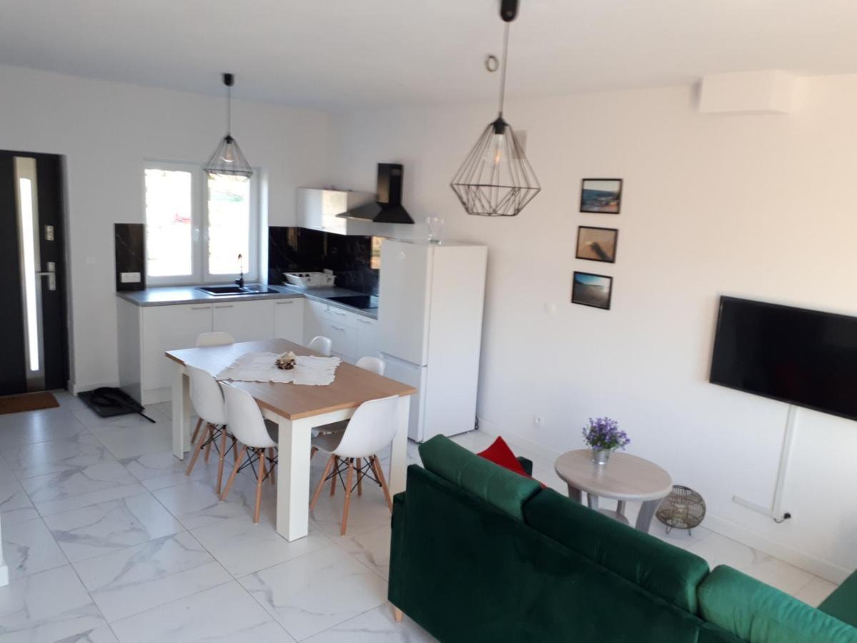 Appartement Lawendowy Zaulek à Debina  Extérieur photo