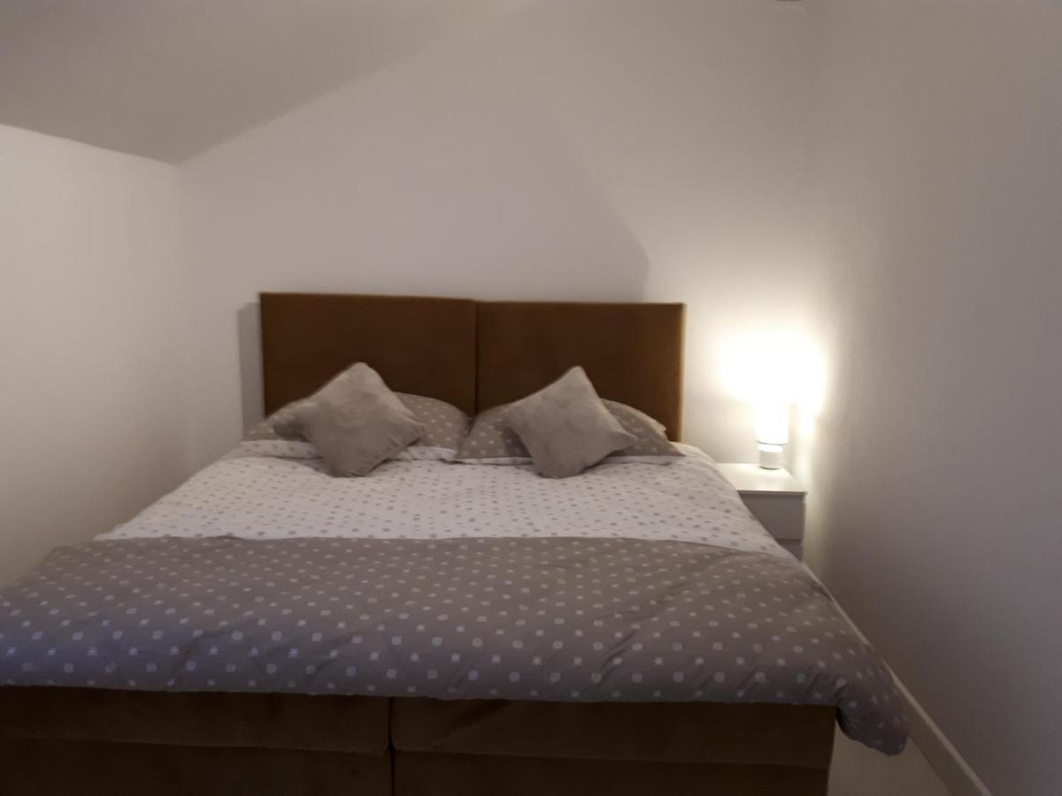 Appartement Lawendowy Zaulek à Debina  Extérieur photo